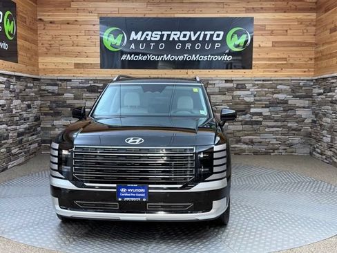 Used 2026 Hyundai Palisade Calligraphy AWD/4WD image 3