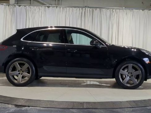 Used 2016 Porsche Macan S image 9