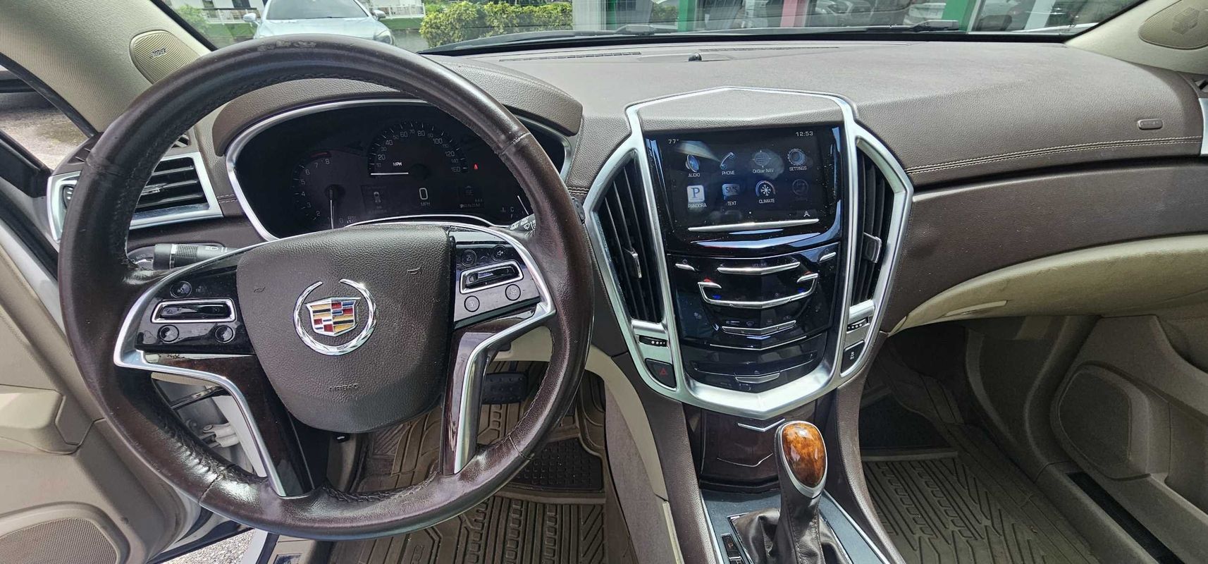 Used 2016 Cadillac SRX Luxury FWD image 13