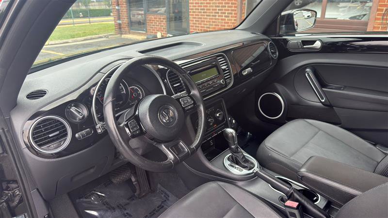 Used 2014 Volkswagen Beetle 1.8T FWD image 18