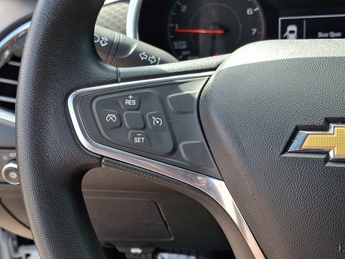 Used 2018 Chevrolet Malibu LT FWD image 21