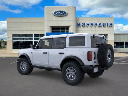 New 2025 Ford Bronco Badlands image 29