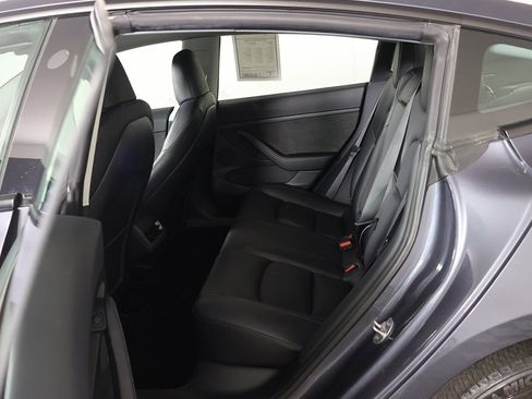 Used 2023 Tesla Model 3 Standard Range image 28