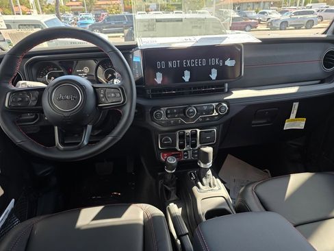 New 2026 Jeep Wrangler Unlimited Rubicon 392 w/ Quick Order Package 27X Moab AWD/4WD image 10