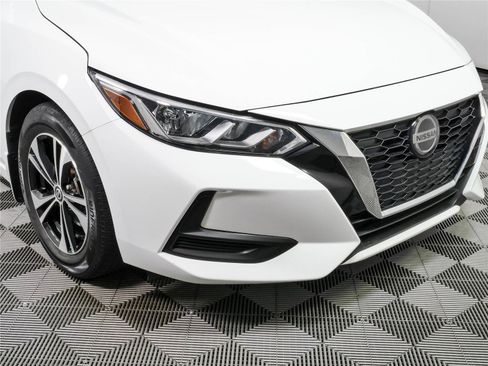 Used 2023 Nissan Sentra SV FWD image 34