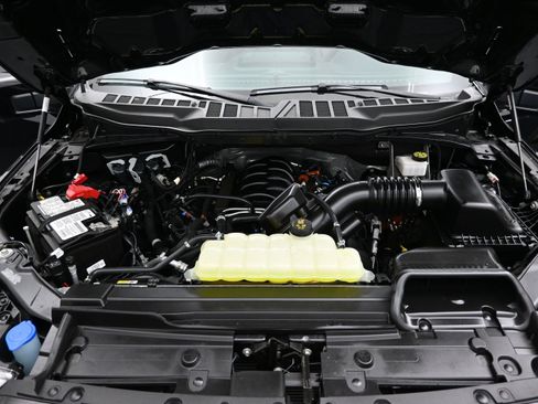 Used 2023 Ford F150 Lariat w/ Equipment Group 502A High AWD/4WD image 8