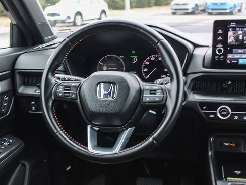 Used 2025 Honda CR-V Sport-L image 15