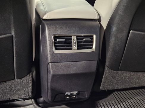 Used 2022 Lexus RX 450h AWD w/ Premium Package image 37