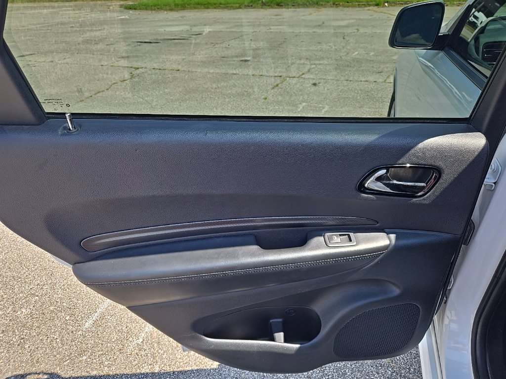 Used 2022 Dodge Durango GT RWD image 18