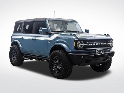 Used 2023 Ford Bronco Outer Banks AWD/4WD image 7