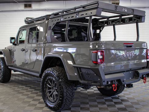 Used 2020 Jeep Gladiator Rubicon w/ Dual Top Group AWD/4WD image 5