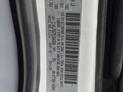 Used 2019 Jeep Grand Cherokee Limited AWD/4WD image 31