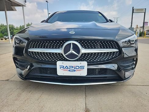 Used 2023 Mercedes-Benz CLA 250 4MATIC image 3