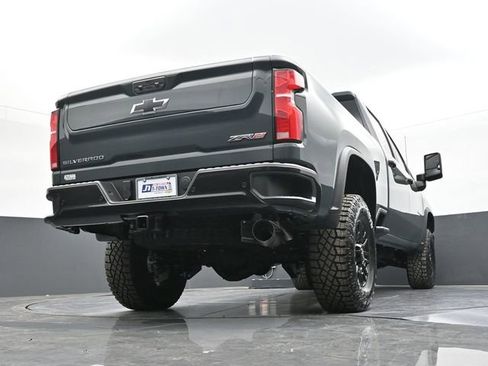 New 2026 Chevrolet Silverado 2500 ZR2 image 41