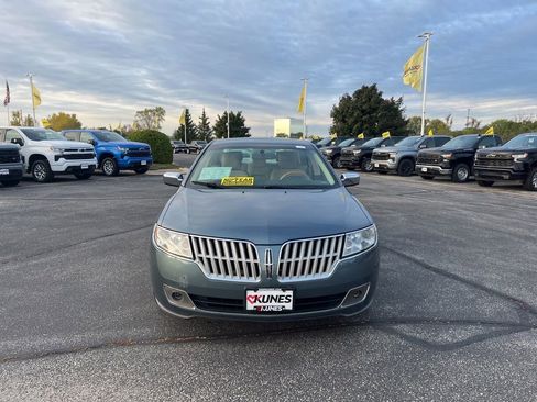 Used 2012 Lincoln MKZ image 2