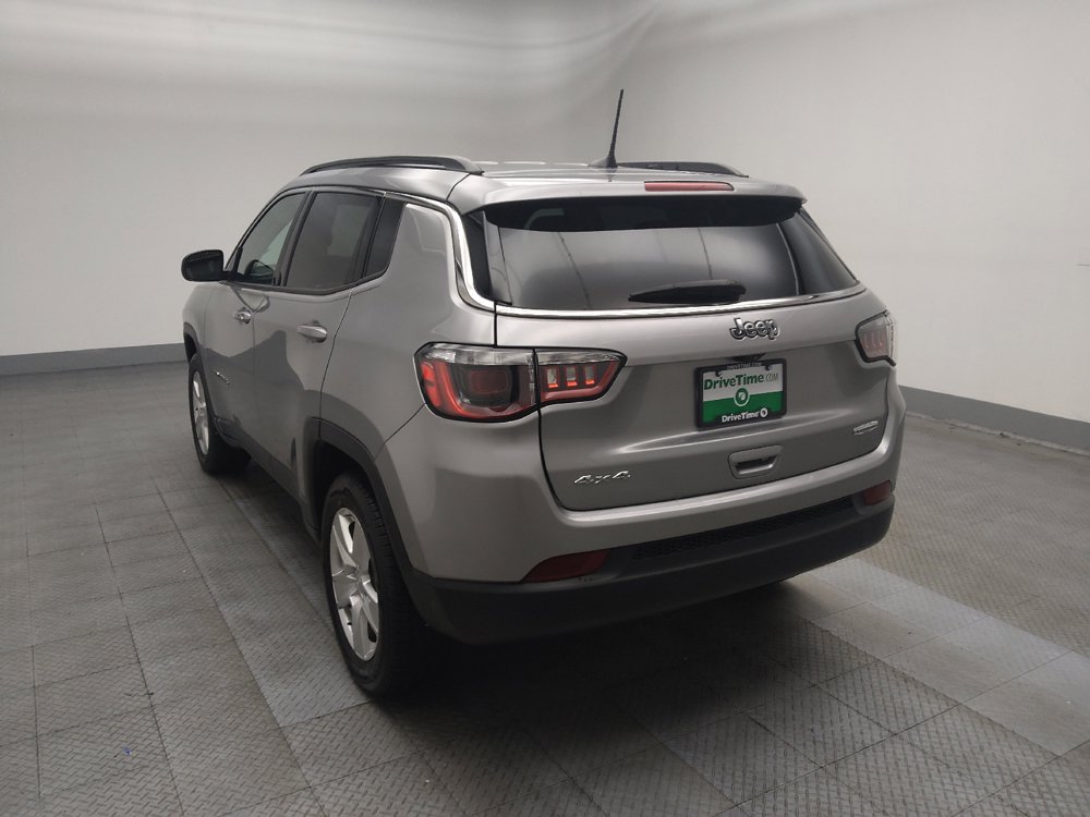 Used 2022 Jeep Compass Latitude w/ Convenience Group AWD/4WD image 5
