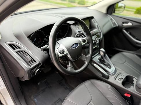 Used 2014 Ford Focus Titanium FWD image 8