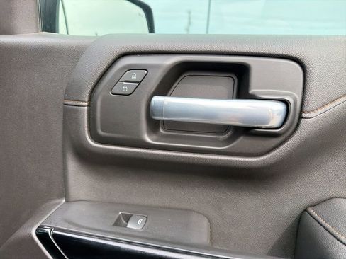 Used 2021 GMC Sierra 1500 AT4 w/ AT4 Premium Package image 31