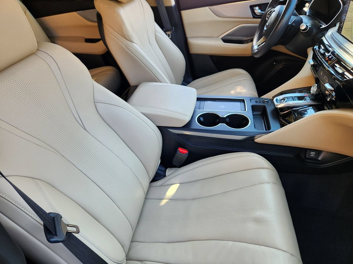 Used 2025 Acura MDX w/ Technology Package FWD image 19