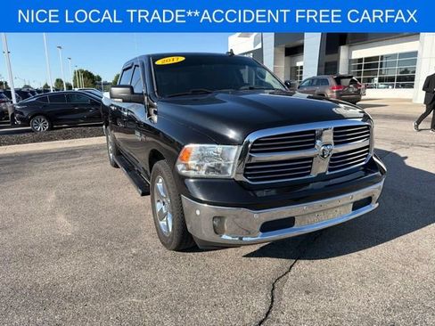 Used 2017 RAM 1500 Big Horn RWD image 15