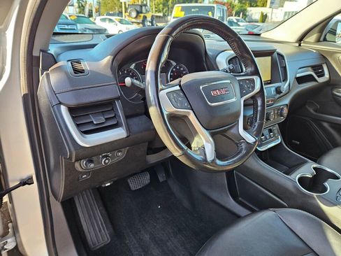 Used 2019 GMC Terrain SLT w/ Preferred Package image 19