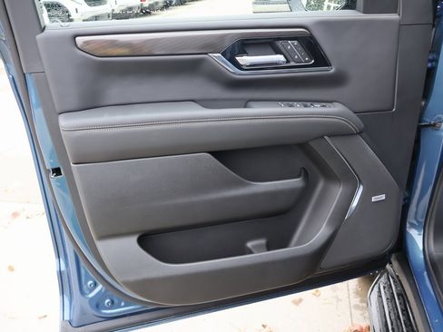 New 2026 GMC Yukon Elevation w/ LPO, Floor Liner Package image 12