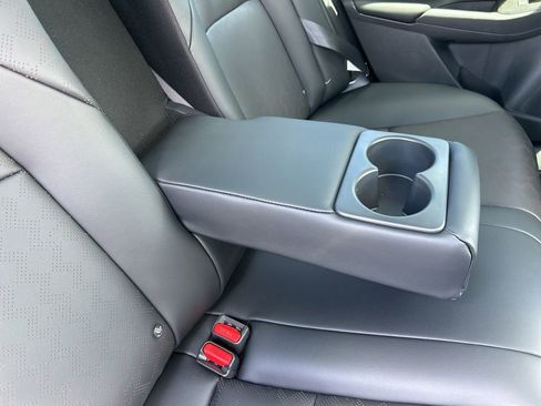 New 2026 Nissan Sentra SR w/ SR Premium Package FWD image 51