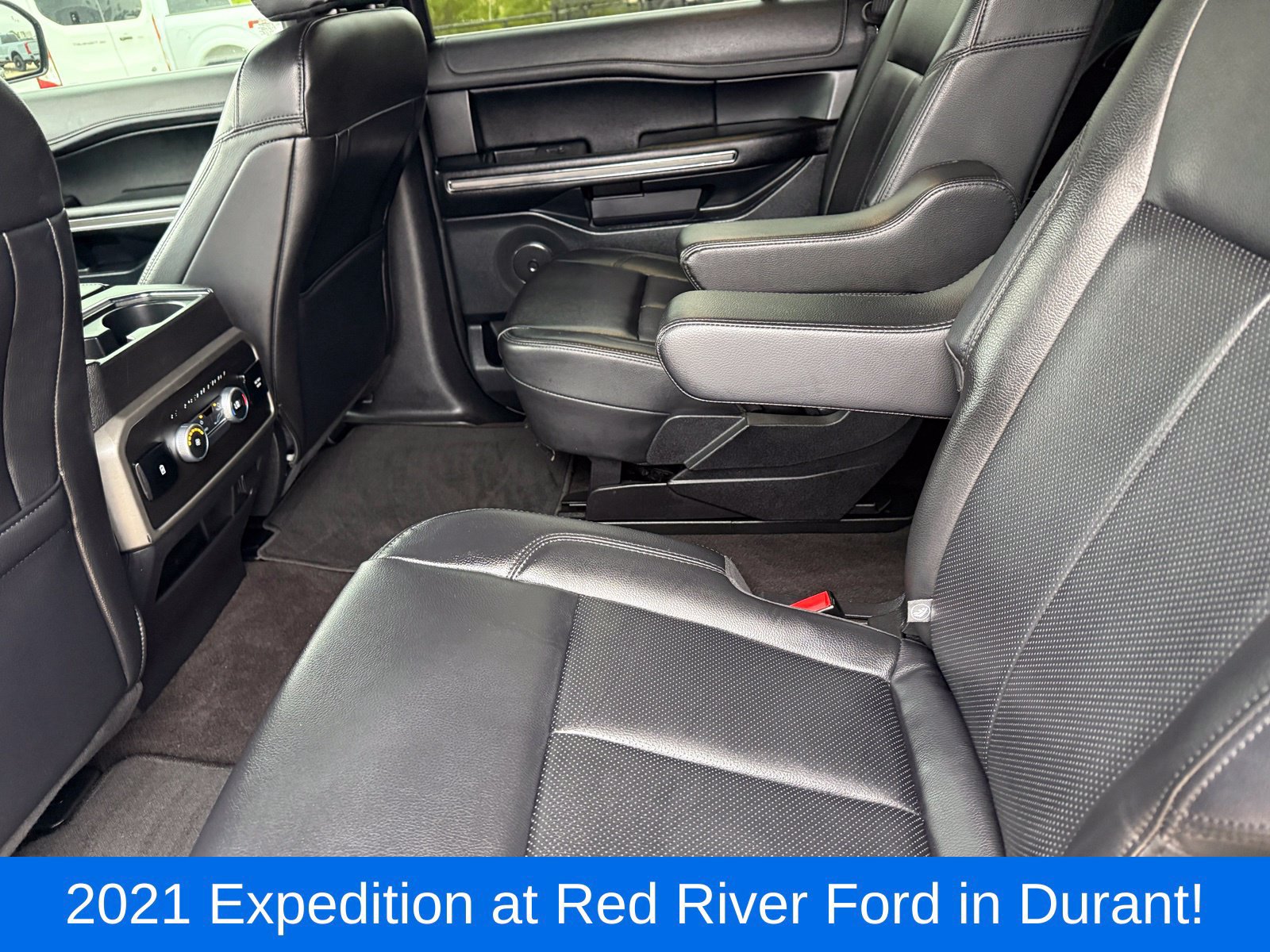 Used 2021 Ford Expedition XLT RWD image 18