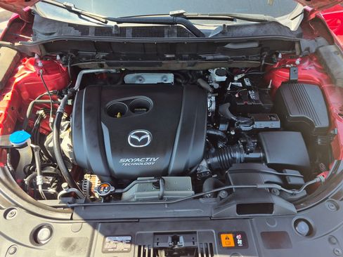 Used 2018 MAZDA CX-5 Touring w/ Preferred Equipment Package FWD image 33