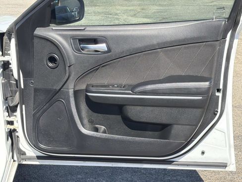 Used 2022 Dodge Charger SXT image 27