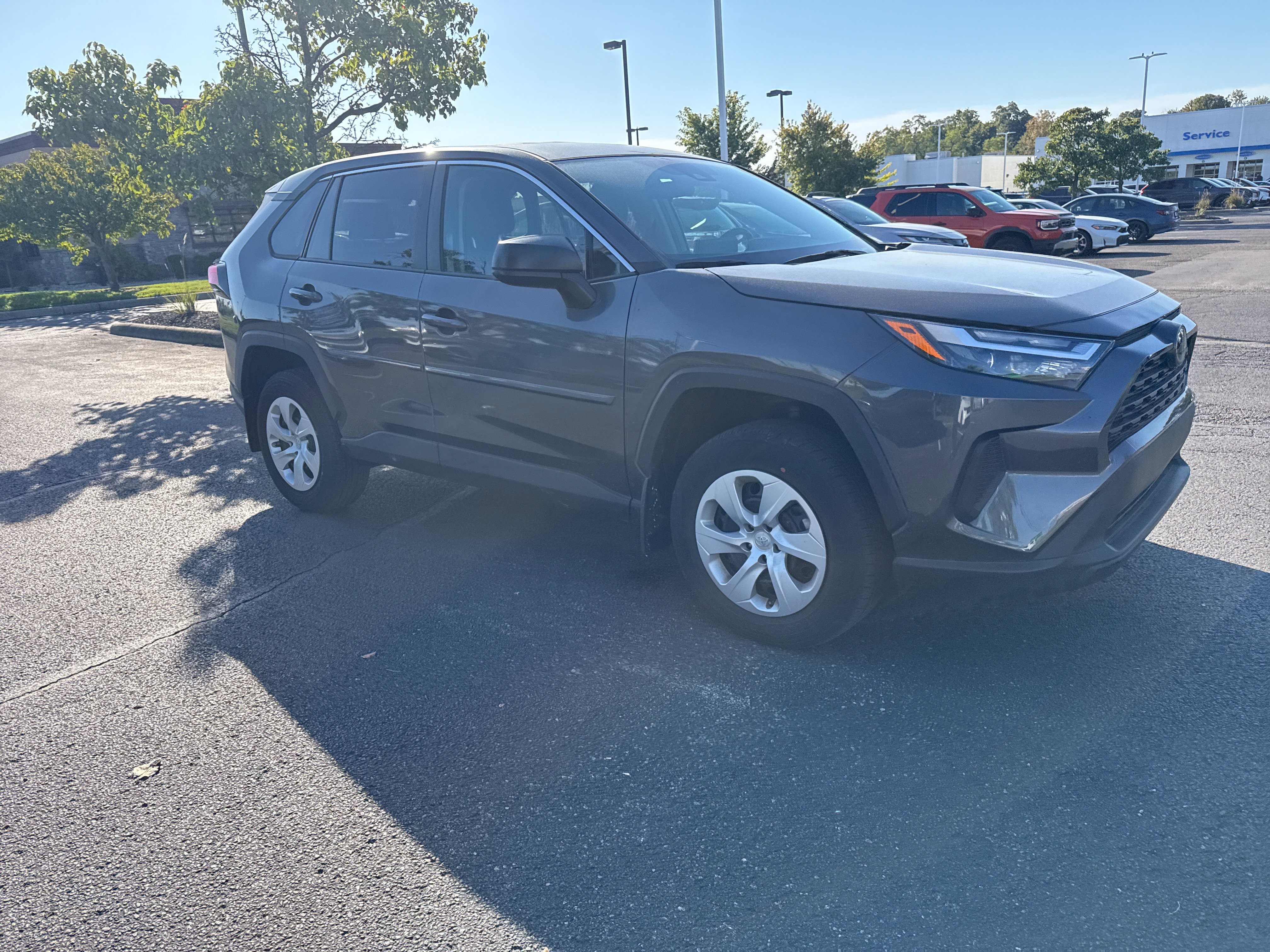 Used 2023 Toyota RAV4 LE AWD/4WD image 20