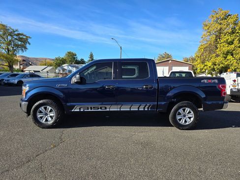 Used 2020 Ford F150 XLT image 2