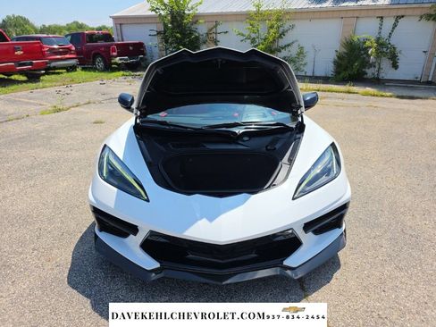 Used 2020 Chevrolet Corvette Stingray Premium Cpe w/ 3LT Preferred Equipment Group RWD image 34