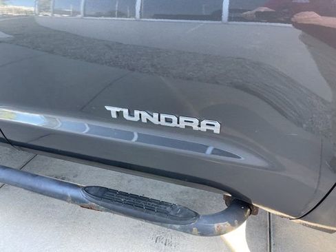 Used 2015 Toyota Tundra SR5 w/ TRD Off Road Package AWD/4WD image 21