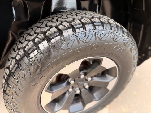 Used 2019 RAM 1500 Rebel w/ Rebel Level 2 Equipment Group AWD/4WD image 53