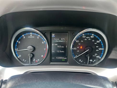 Used 2016 Toyota RAV4 Limited w/ Advanced Technology Package AWD/4WD image 32