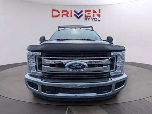 Used 2017 Ford F250 XLT w/ XLT Value Package image 8