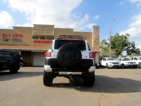 Used 2007 Toyota FJ Cruiser 4WD image 5