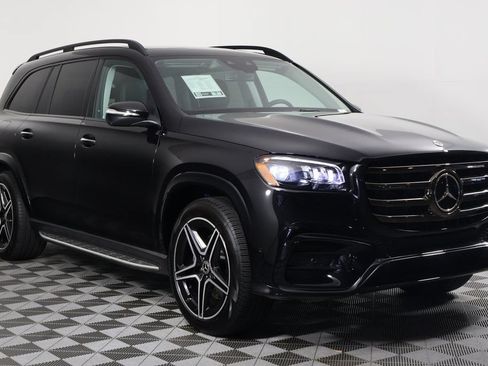 Certified 2026 Mercedes-Benz GLS 450 4MATIC image 3