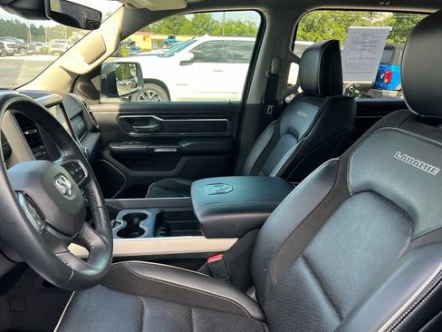 Used 2022 RAM 1500 Laramie RWD image 11