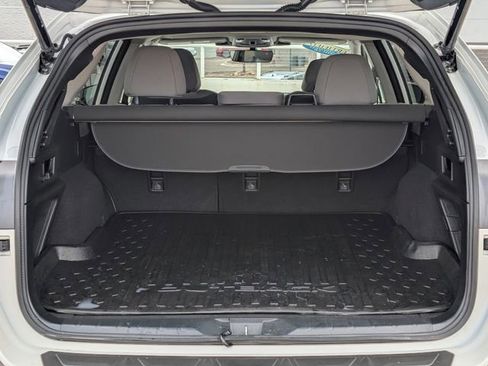 Certified 2025 Subaru Outback Premium w/ Popular Package #1A image 18