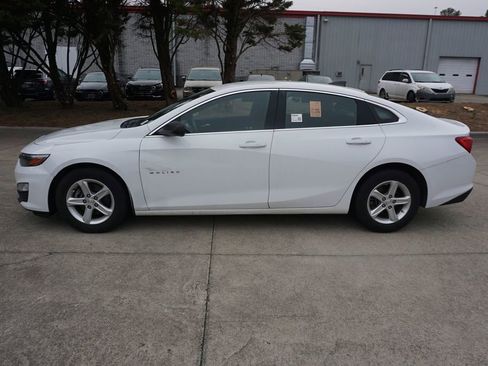 Used 2019 Chevrolet Malibu LS image 17