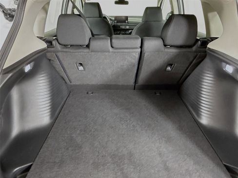 Certified 2025 Honda HR-V LX image 24