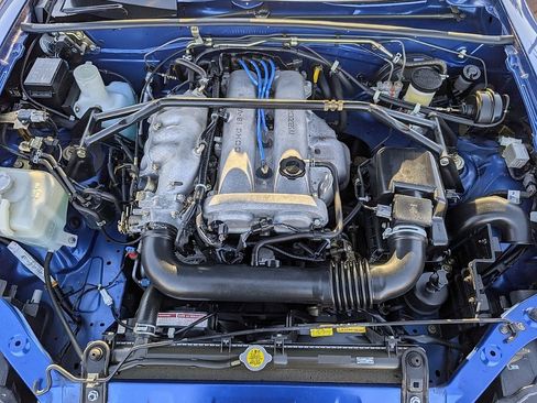 Used 1999 MAZDA MX-5 Miata image 19