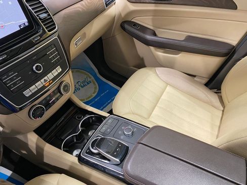 Used 2018 Mercedes-Benz GLE 350 4MATIC image 18