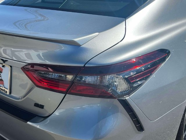 Certified 2024 Toyota Camry SE w/ Cold Weather Package FWD image 13