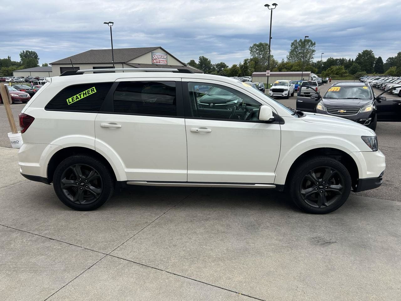 Used 2019 Dodge Journey Crossroad FWD image 4