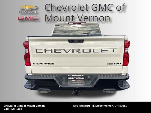 New 2026 Chevrolet Silverado 1500 Custom Trail Boss w/ Dark Appearance Package image 3