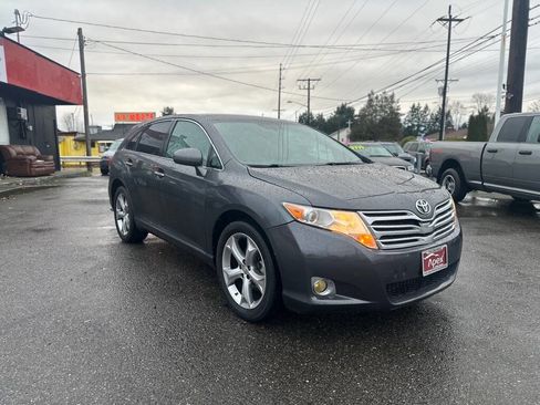 Used 2009 Toyota Venza image 4