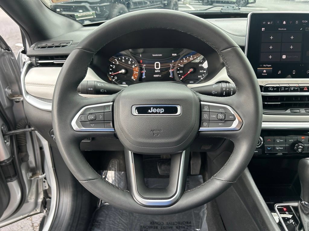 Used 2025 Jeep Compass Limited AWD/4WD image 22